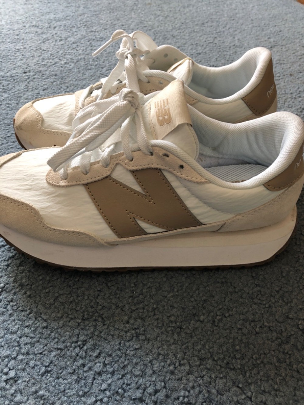 New Balance 237 - Picture 6 of 6